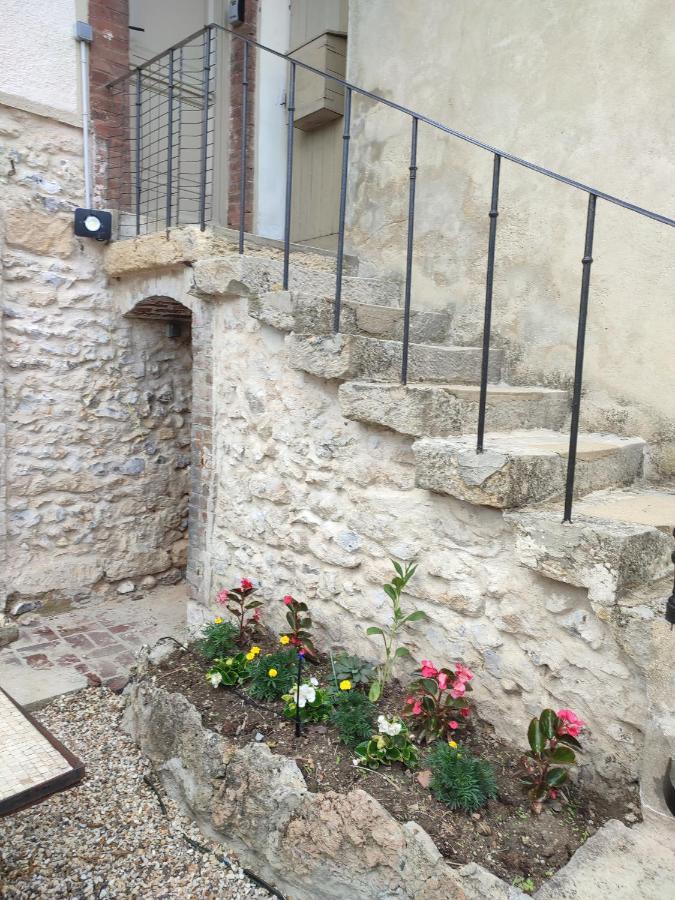La Maison Fleurie 2 Casa de Férias Sainte-Genevieve-les-Gasny