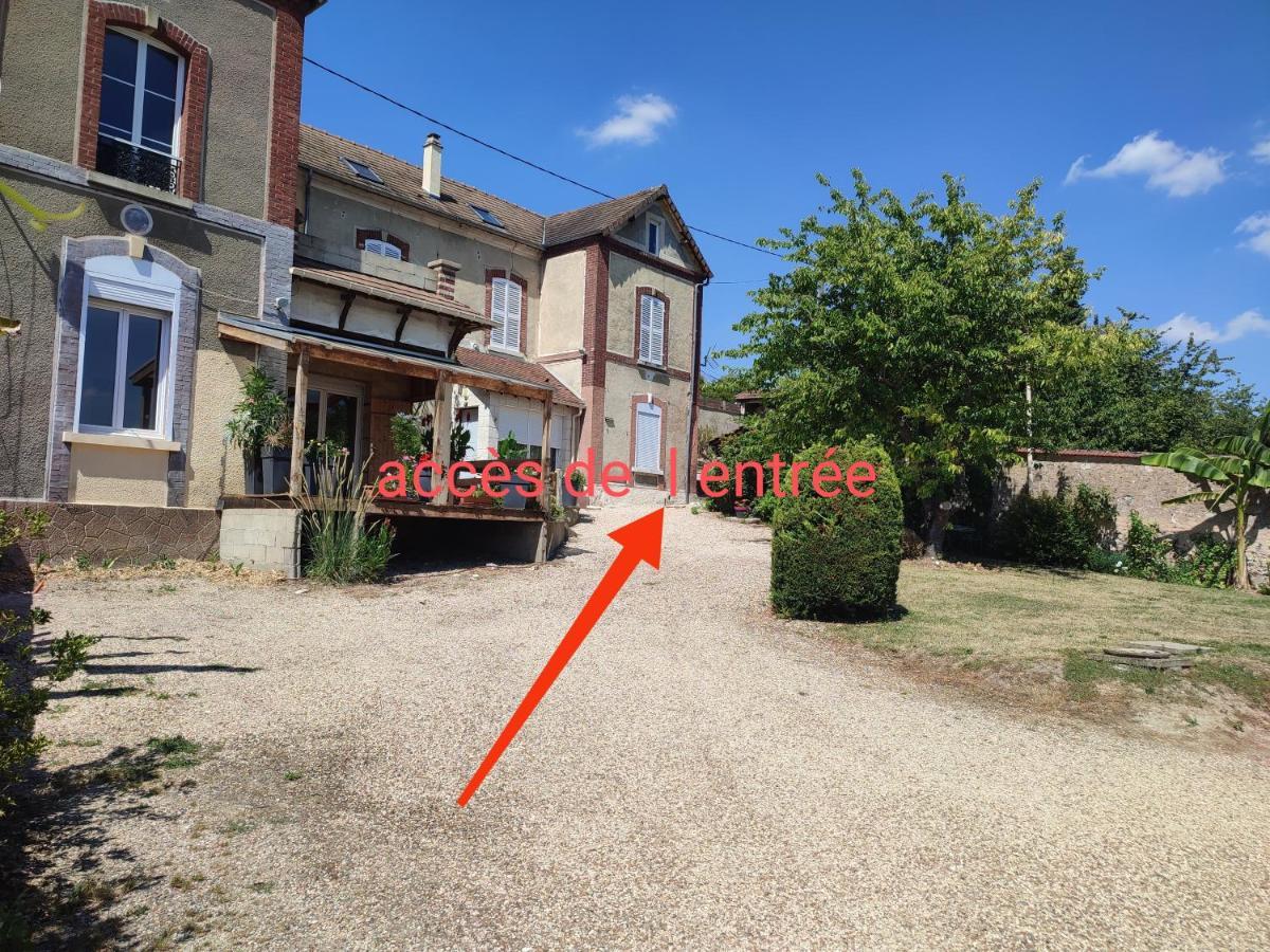 La Maison Fleurie 2 Sainte-Genevieve-les-Gasny
